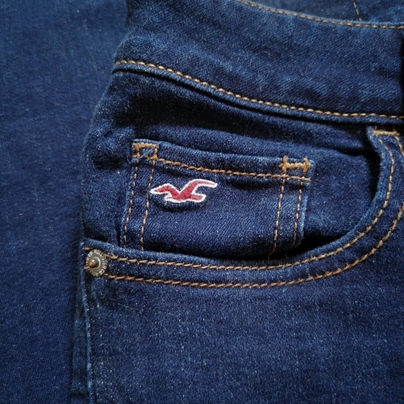 🔵 3/$30 Hollister Jeans - Picture 4 of 11